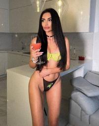 Zeytinburnu Escort Bayan Simgeyle Beklentilerinizi Aşacak Bir Gece